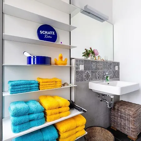 Sonnige Im Herzen Von Daire Bühl